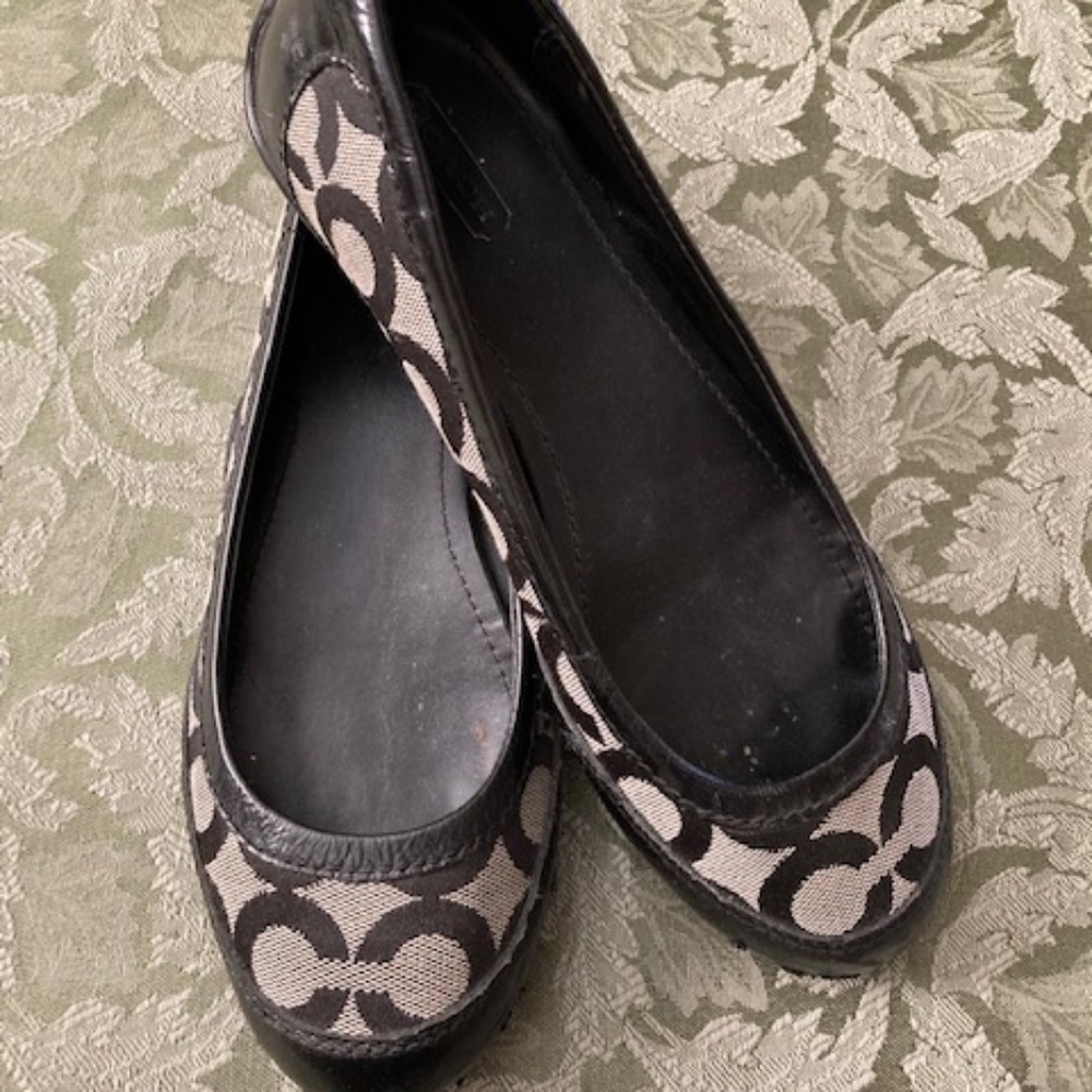 Coach Logo Canvas/leather Flats - Picture 3 of 7